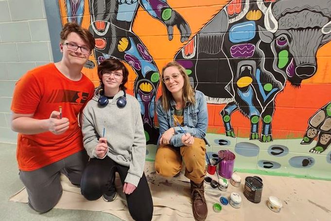 Students paint Indigenous mural in hallway at O'Gorman Intermediate ...